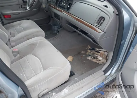 2001 Ford Crown Victoria Lx from USA, damaged, VIN 2FAFP74WX1X148842